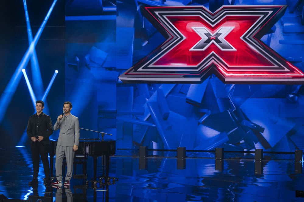r-xfactor-italy.jpg