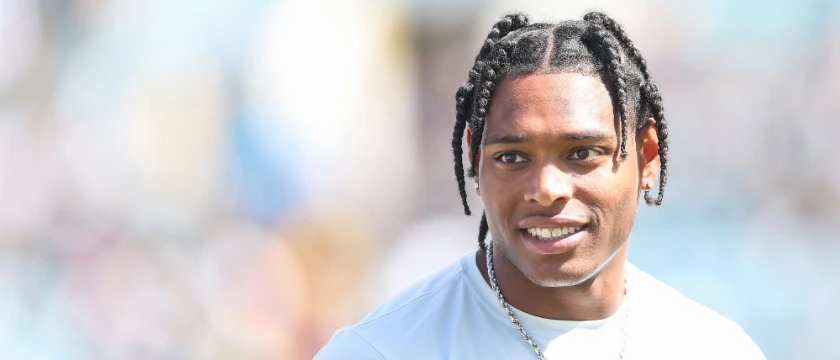 r-nfl-rams-jalen-ramsey-171019.jpg