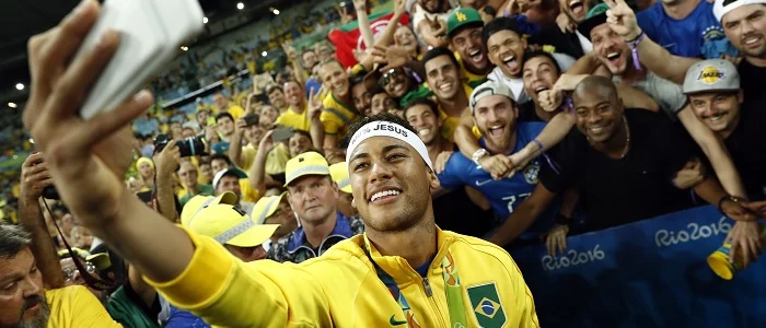 r football brasil neymar celebration