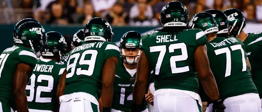 r-nfl-jets-huddle-preseason.jpg