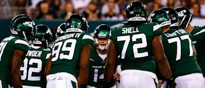 r-nfl-jets-huddle-preseason.jpg