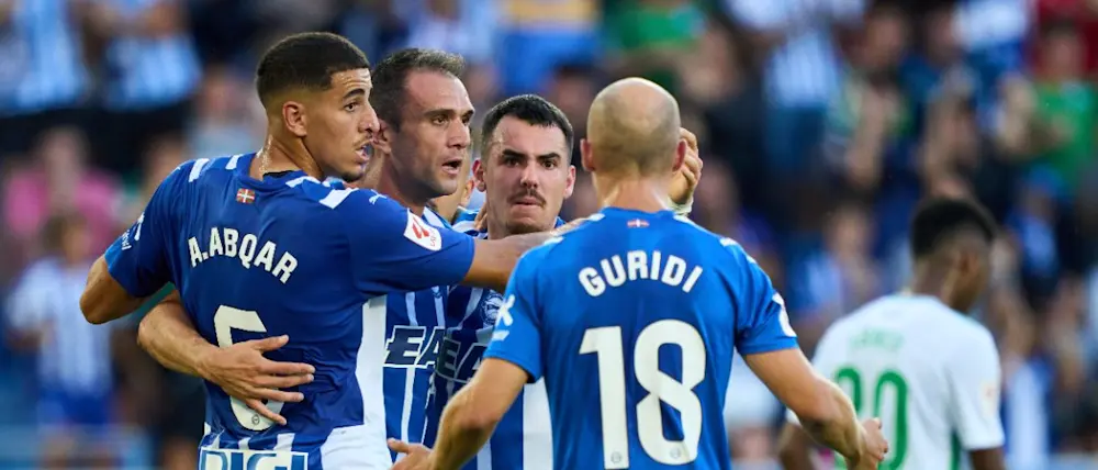football-2023-laliga-alaves-goal-celebration-2