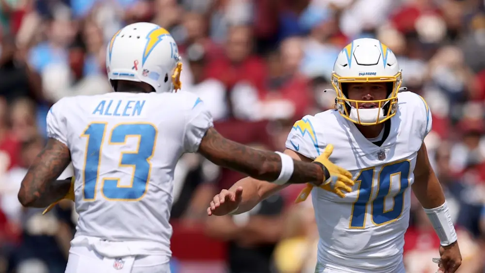 Keenan Allen & Justin Herbert Chargers handshake