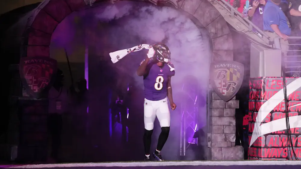 Lamar Jackson Tunnel