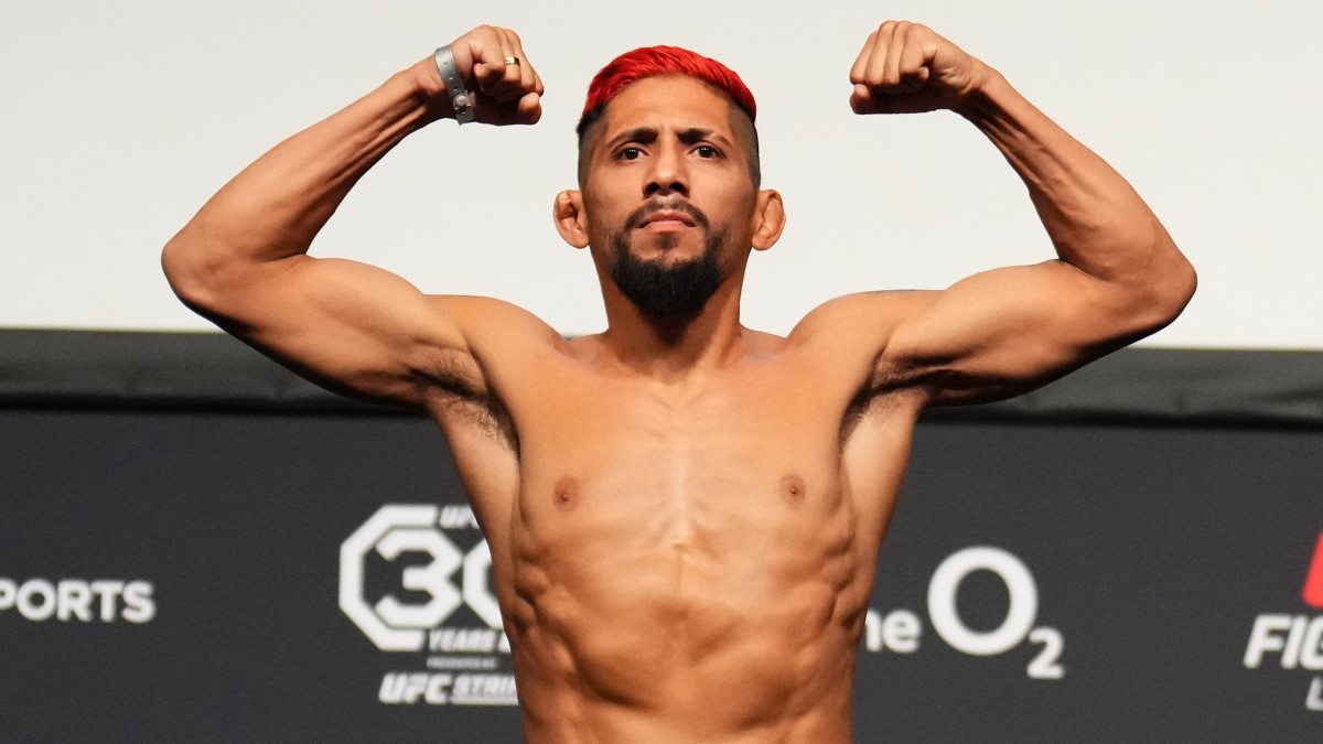 Davey Grant vs. Daniel Marcos Prediction: Can Daniel Marcos Stay 