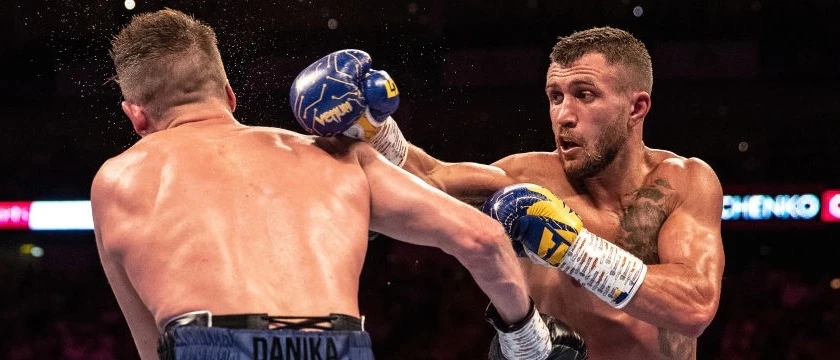 r-boxing-lomachenko-290920.jpg