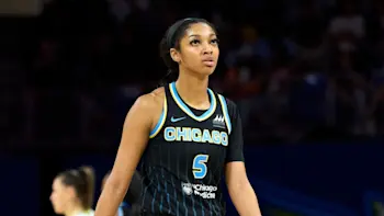 Chicago Sky Angel Reese