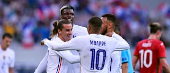 r-soccer-france-mbappe-pogba-griezmann-140621.jpg