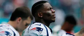 r-nfl-patriots-josh-gordon.jpg
