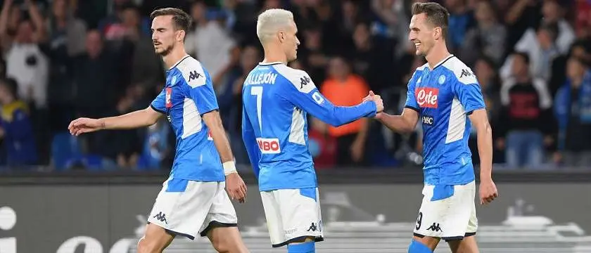 r-football-championsleague-napoli-celebrations.jpg