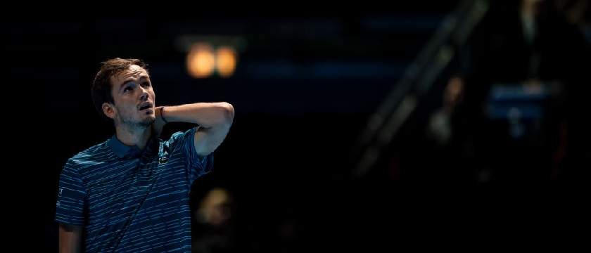r-tennis-atpfinals-medvedev.jpg
