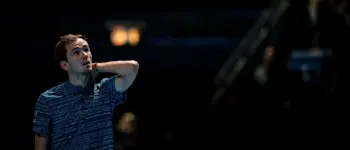 r-tennis-atpfinals-medvedev.jpg