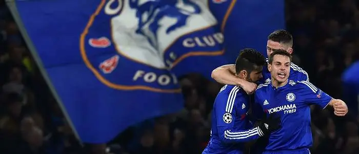 r football chelsea flags players