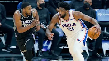 Joel Embiid 76ers driving