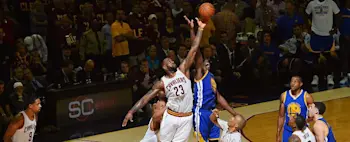 r basketball cavs warriors jump ball