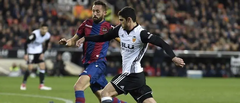 r football levante valencia derbi 2018