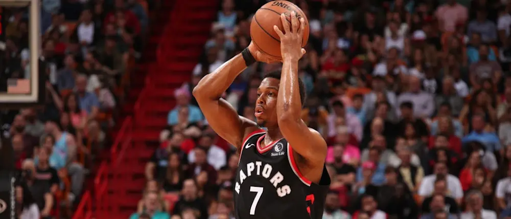 r-nba-tor-raptors-kyle-lowry-070120.jpg