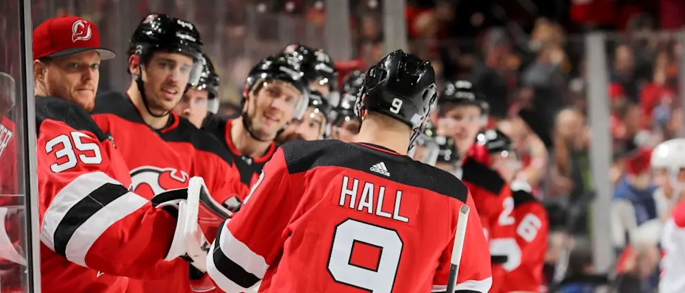 r-nhl-nj-devils-taylor-hall-2018.jpg