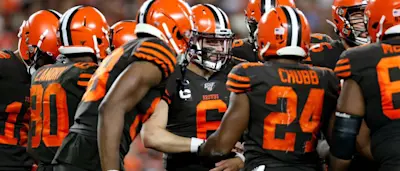 r-nfl-cle-browns-131119.jpg