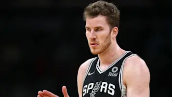 Jakob Poeltl Spurs