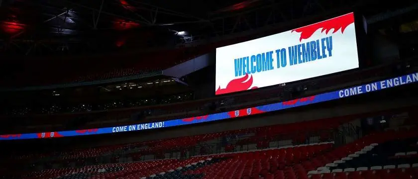 r-football-stadium-wembley.jpg