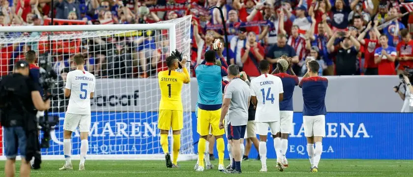 r-soccer-golccup-usmnt-team.jpg