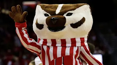 Wisconsin Basketball Mascot