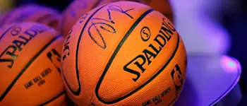 r-basketball-nba-generic6.jpg