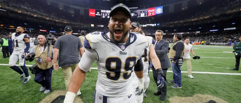 r-nfl-rams-aaron-donald-050720.jpg