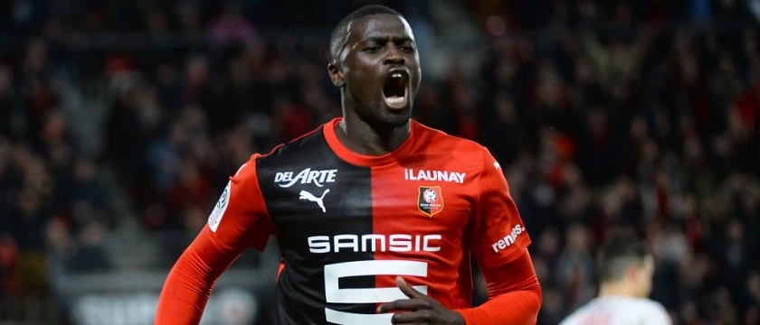 r football rennes hero niang 2020