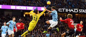 r football 2018 manchester derby