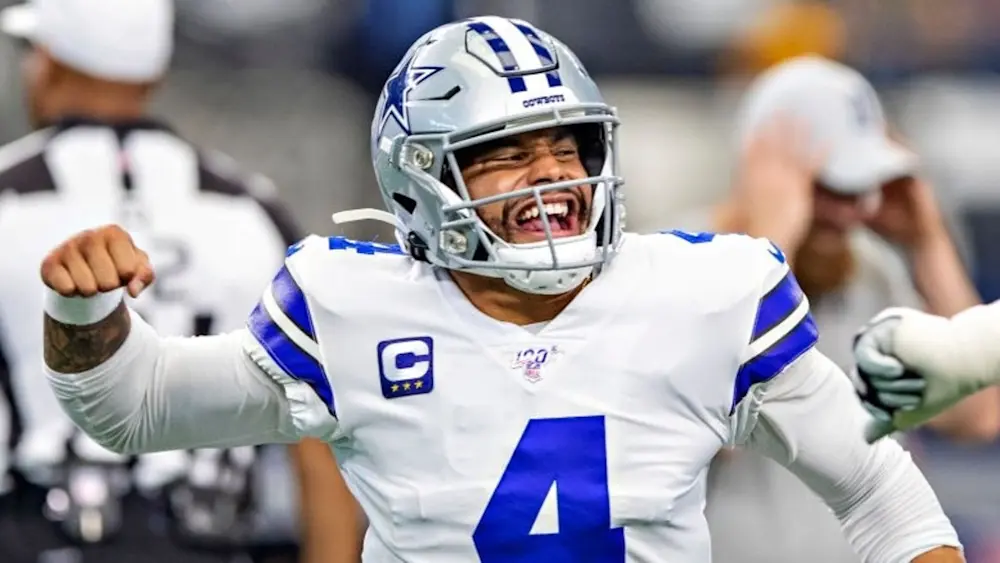 Dallas Cowboys Dak Prescott Fist Pump