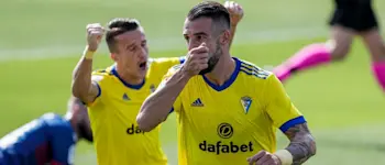 r football cadiz hero negredo 2020