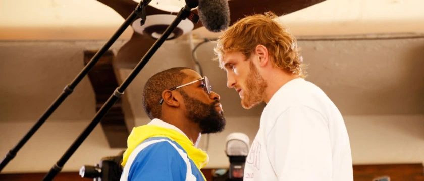 r-floyd-mayweather-logan-paul-1-040621.jpg
