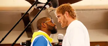 r-floyd-mayweather-logan-paul-1-040621.jpg