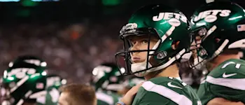 r-nfl-jets-darnold-241019.jpg