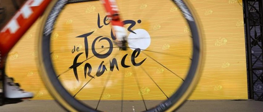 r betfair 26 06 23 tour de france bike