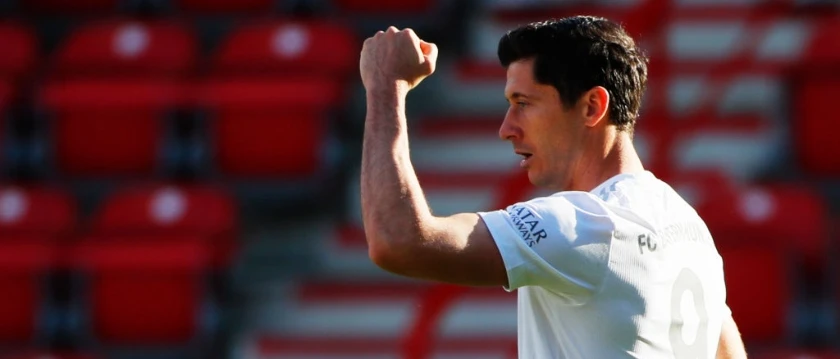 r soccer bundesliga lewandowski 220520