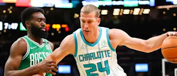 Mason Plumlee Hornets vs Jaylen Brown Celtics NBA