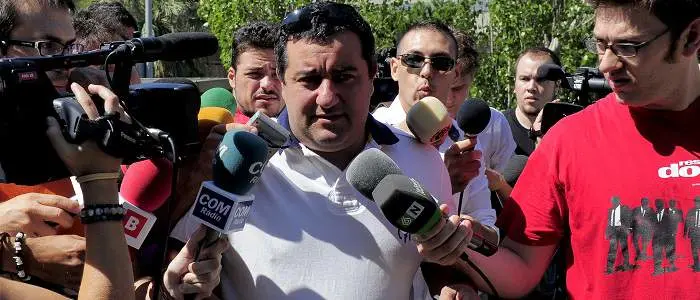 r football raiola