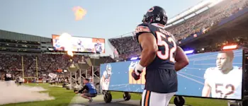 r-nhl-bears-mack-0609.jpg