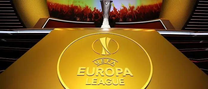 r football europaleague trophy2