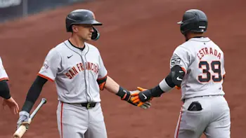 Thairo Estrada Giants