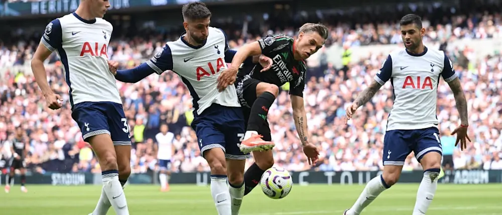 2024 football england premierleague tottenham arsenal ball contender