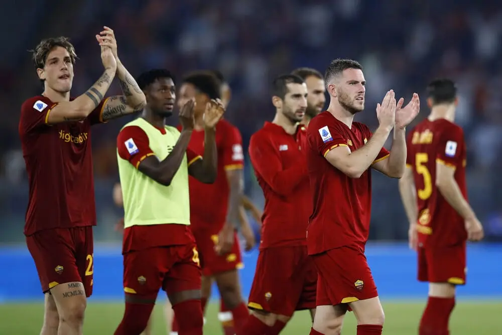 r football seriea roma 2022 zaniolo veretout