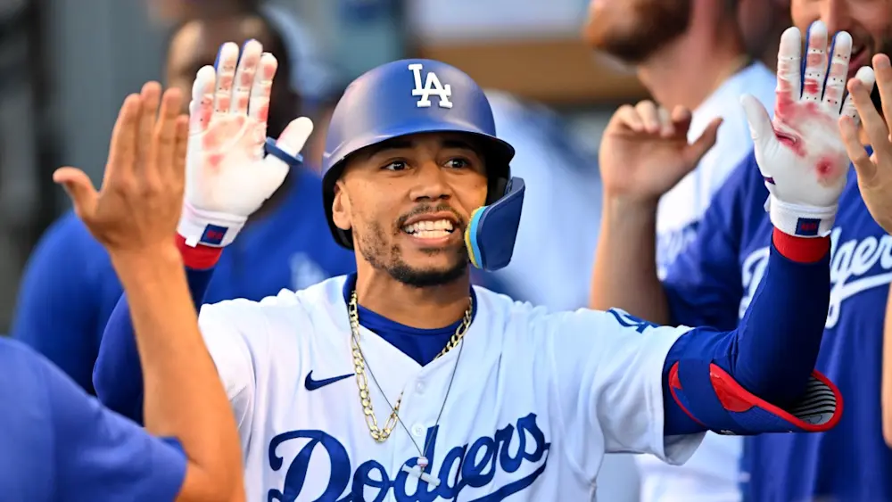 Mookie Betts Dodgers Dugout