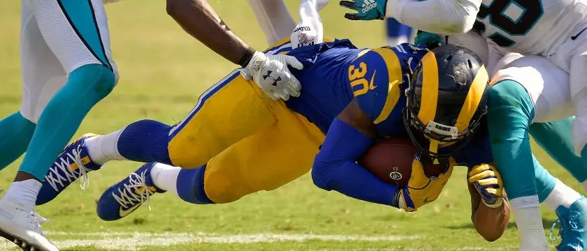 r-nfl-rams-gurley-1009.jpg