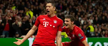 r-football-bayern-hero-lewandowski-2019.jpg