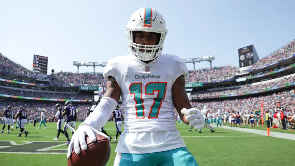 Jaylen Waddle Dolphins