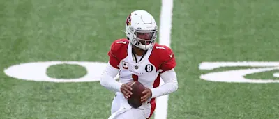 r-nfl-ari-cardinals-kyler-murray-2021.jpg